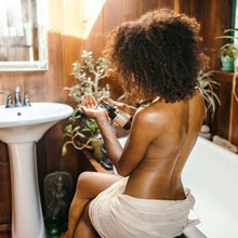 Load image into Gallery viewer, Vata Body Oil